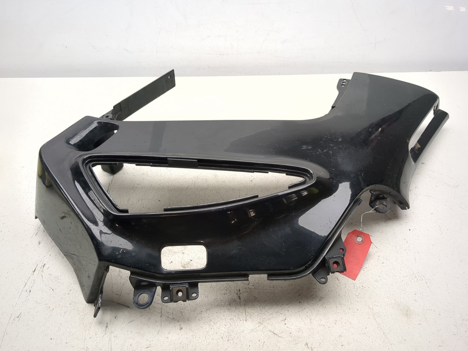 91-02 Honda ST 1100 ST1100 Right Middle Fairing Body Cover Panel 64230-MT3-0100