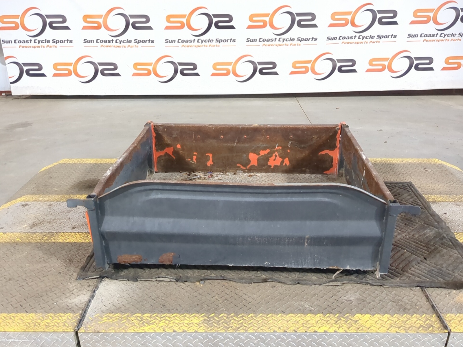 キング 08-21 Kubota RTV 500 RTV500 4X4 Rear Cargo Bed Assembly K7311