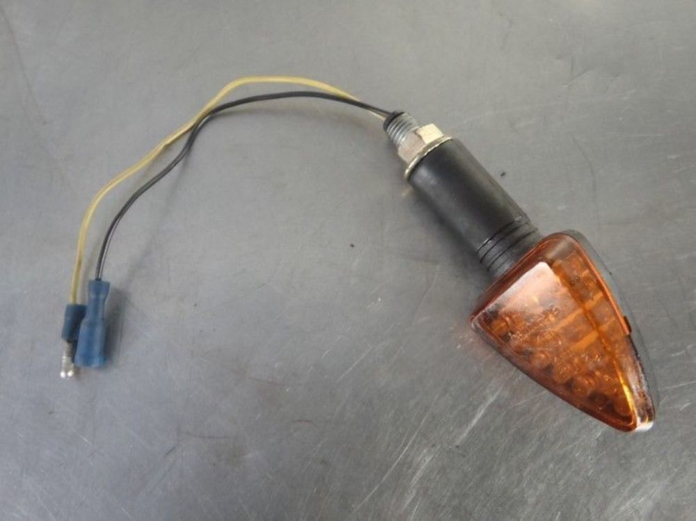 93-95 Kawasaki ZX7 ZX750 Turn Signal C