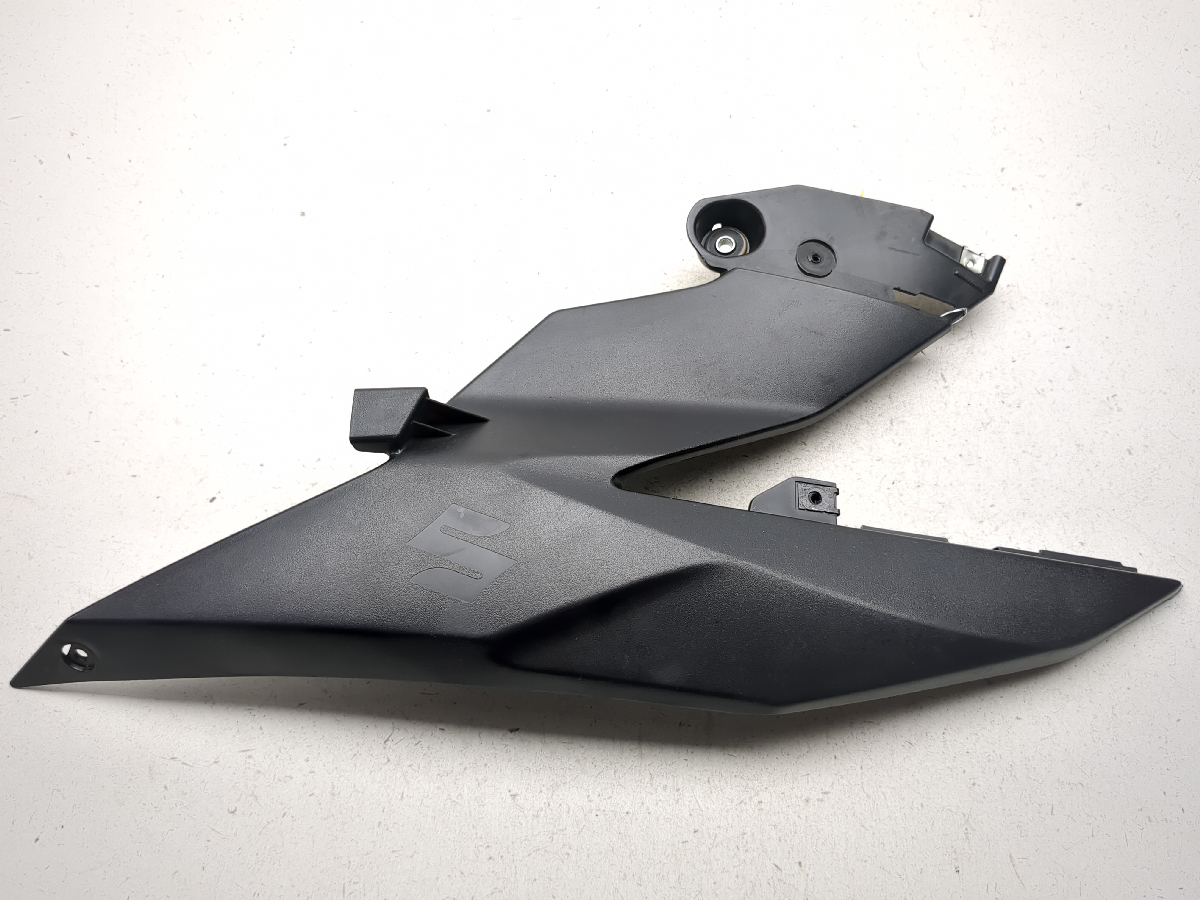 18-25 Suzuki GSX250R GSX 250 Right Side Cover Fairing Cowl 47122-20K00