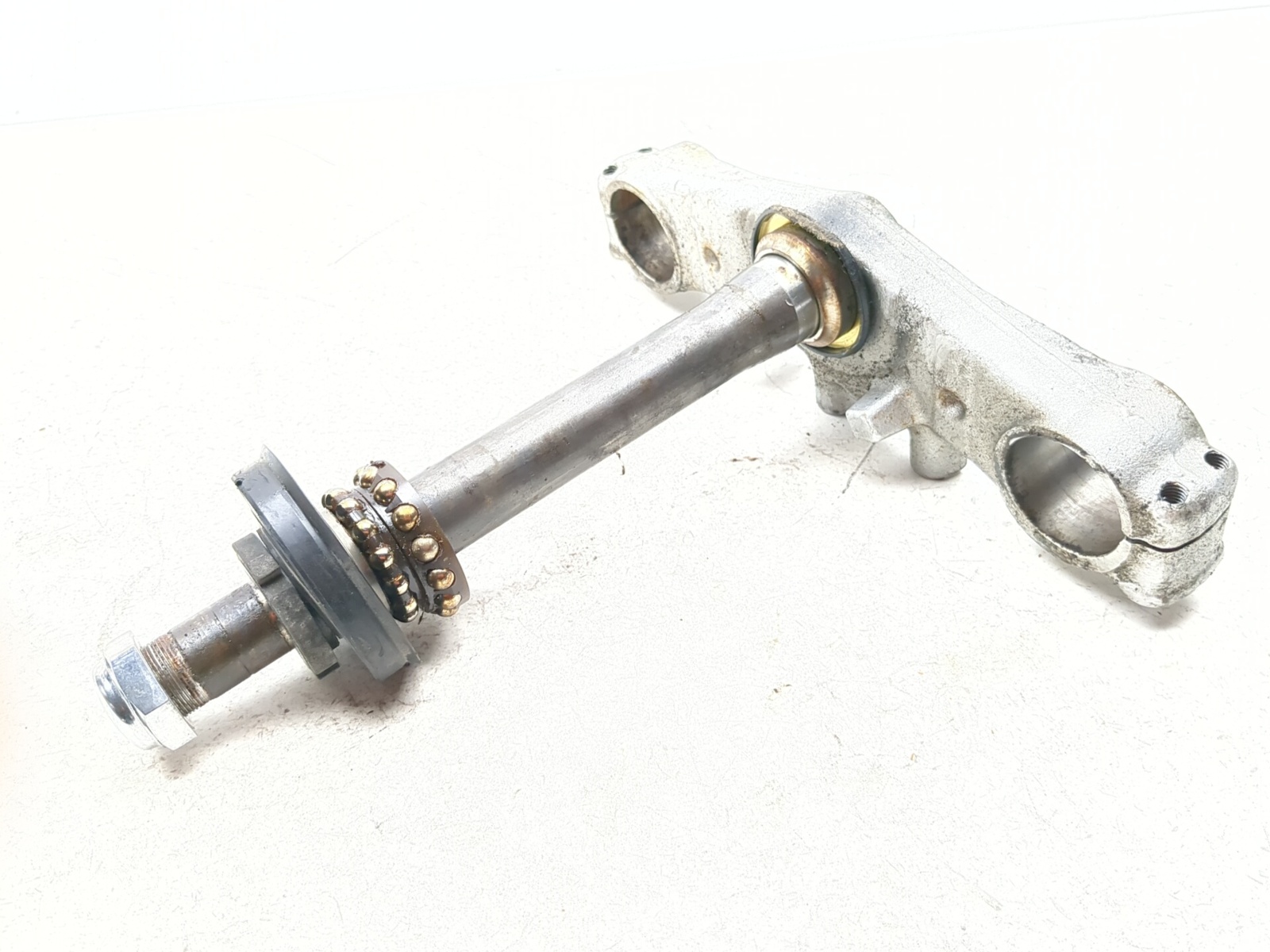 99-02 Suzuki SV650 S Front Lower Triple Tree Yoke Stem Clamp Bottom 51410-19F00