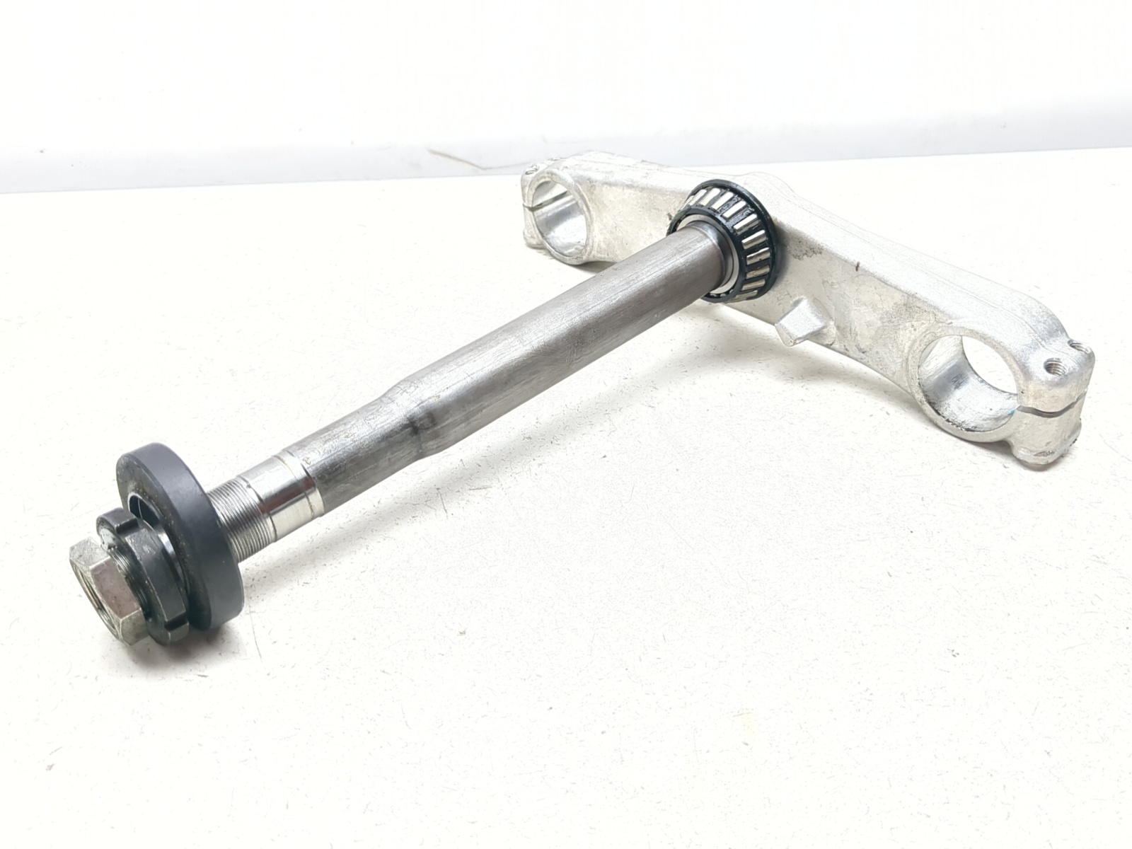 13-18 Suzuki Burgman AN650 Front Lower Triple Tree Yoke Stem Clamp Bottom