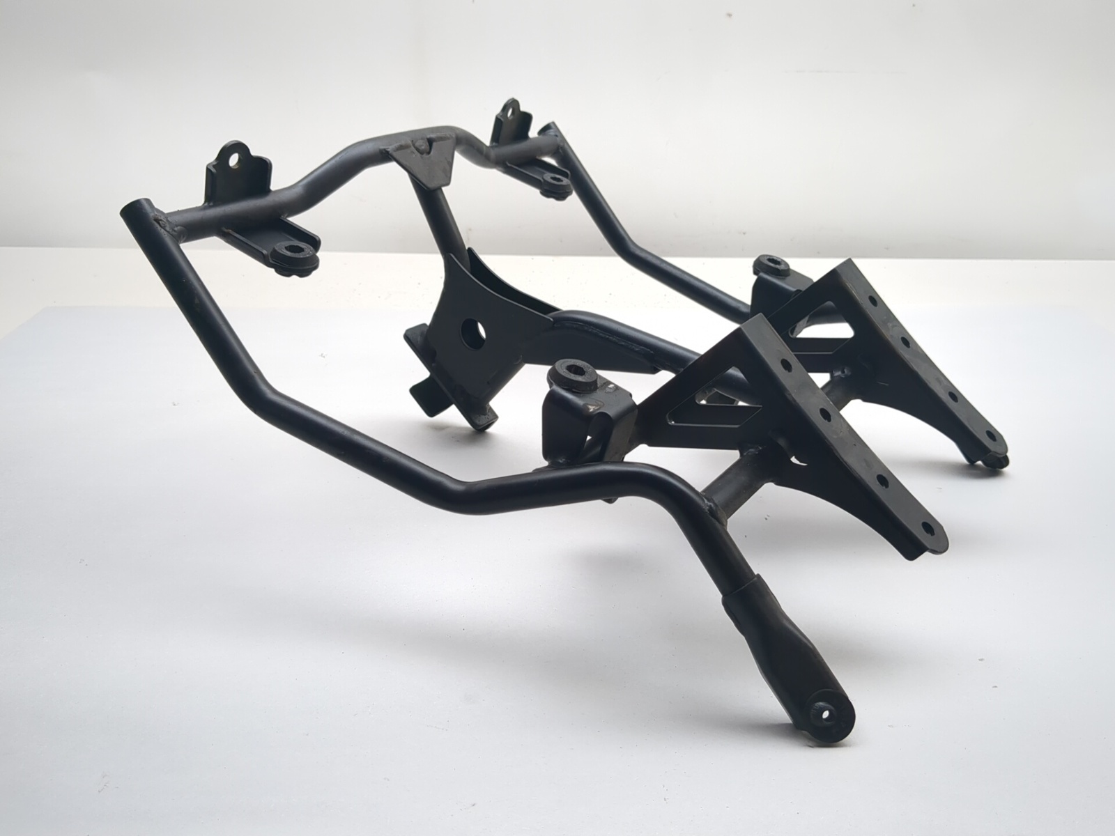 07-11 Suzuki V Strom DL650 Front Cowling Brace Fairing Stay 94510-27G01
