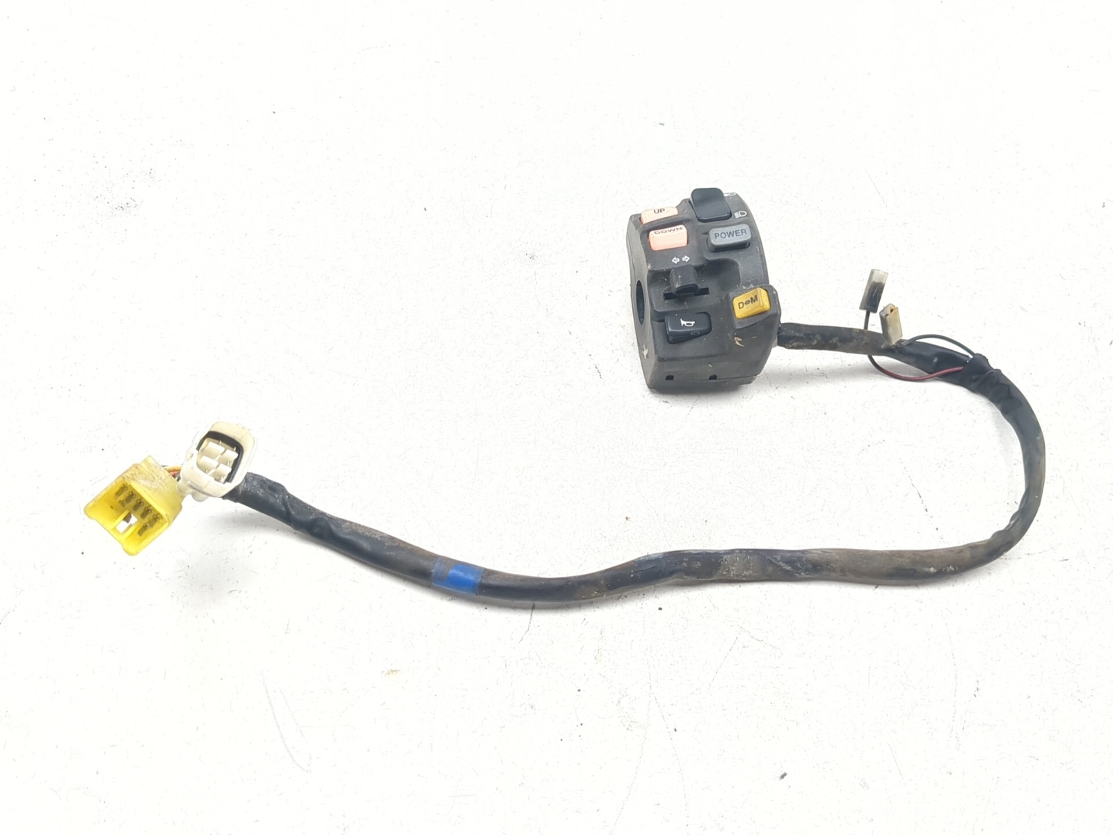 03-12 Suzuki Burgman AN650 Front Left Handlebar Switch 37400-10G10
