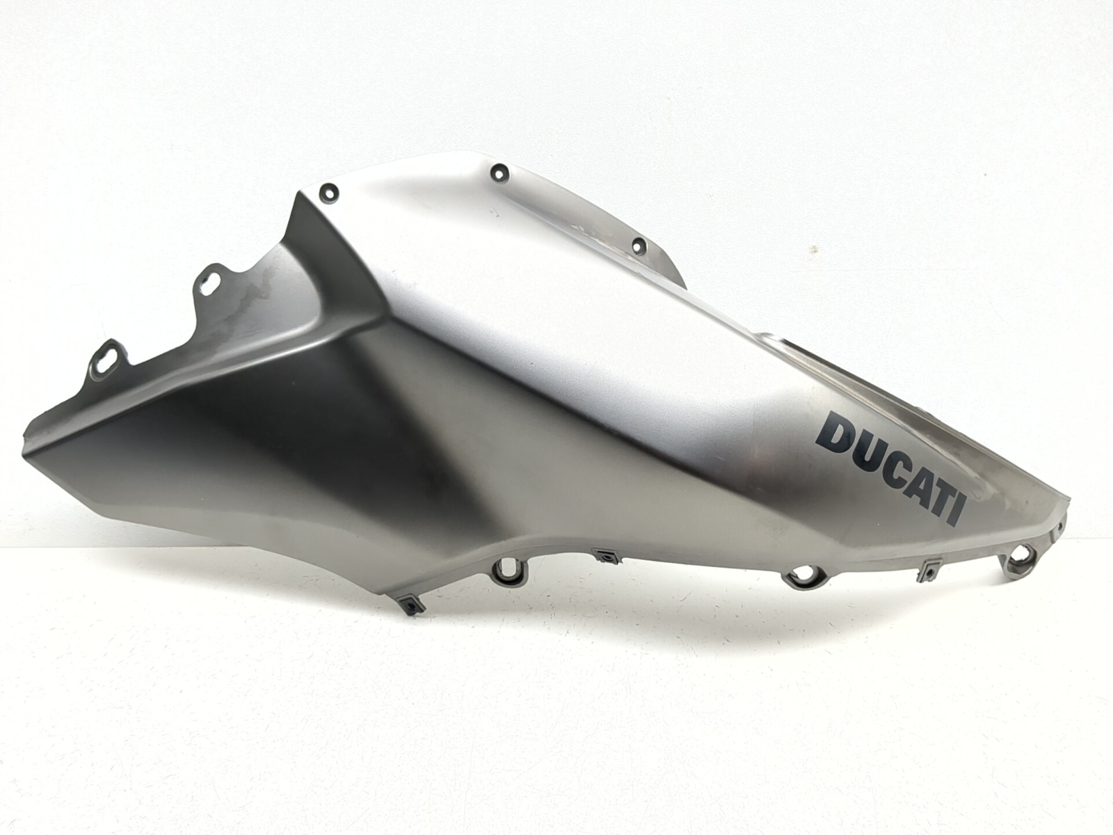 10-18 Ducati Multistrada 1200 Right Tank Fairing Cover Panel