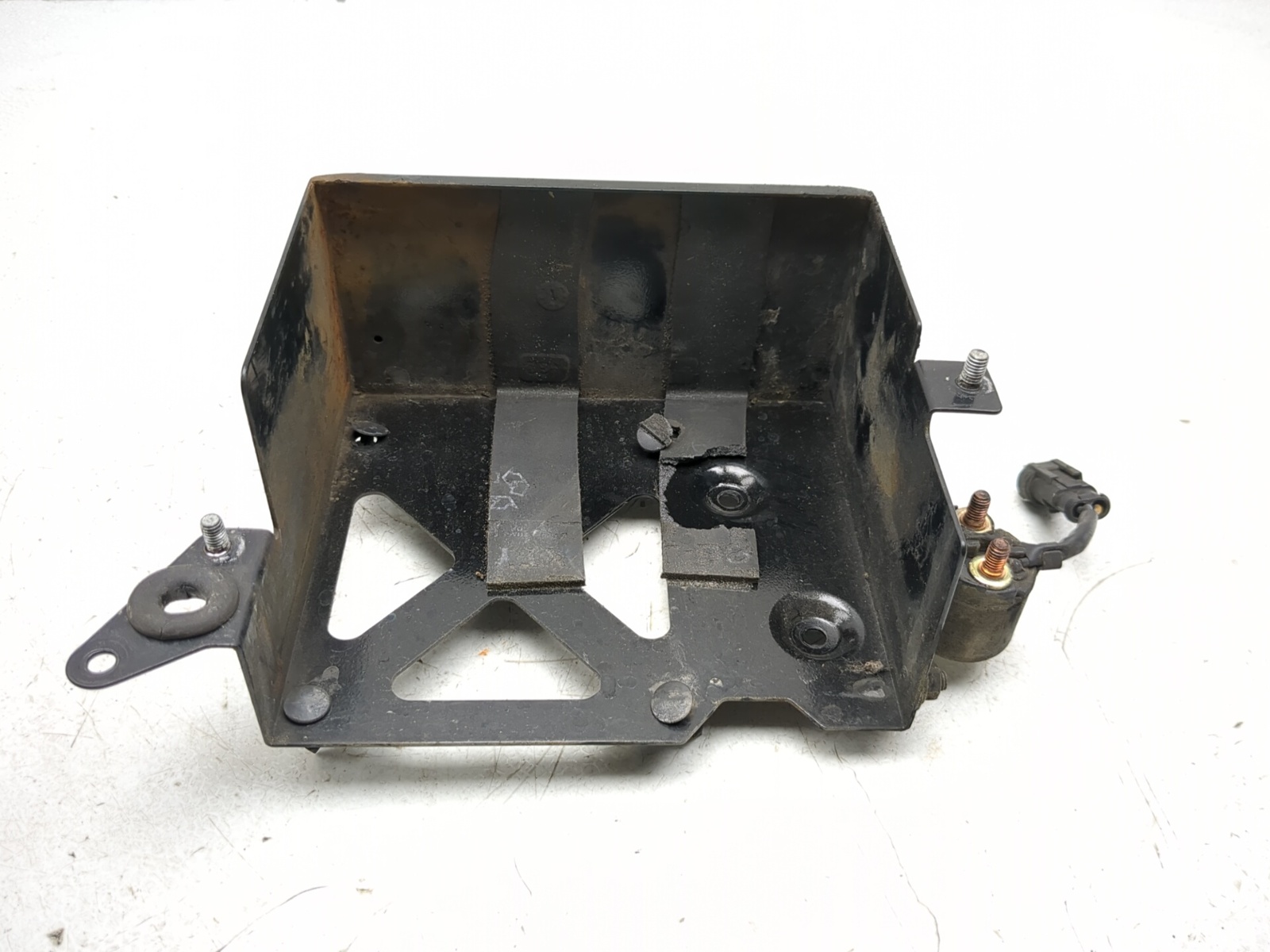 06-09 Victory Vegas 8 Ball Battery Tray Box Holder 1014477-067