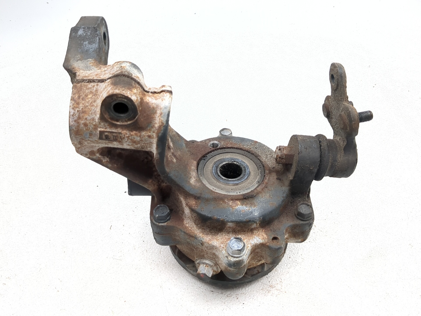 04-10 Kubota RTV 900 RTV900 Front Right Steering Knuckle K7561