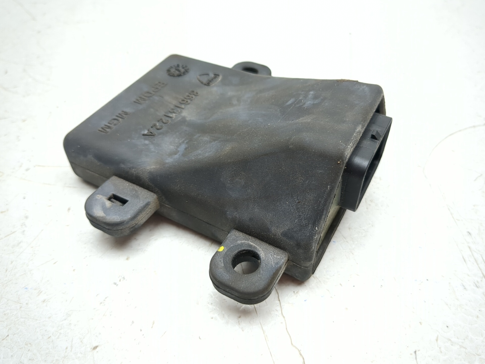 ピロット様 21-25 Ducati Monster 937 Black Box System BBS Module 38511353B