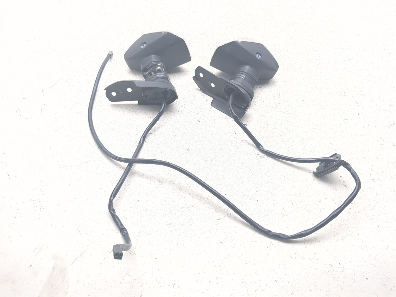 08-18 Kawasaki KLR 650 Front Left Right Turn Signal Set 23037-0134