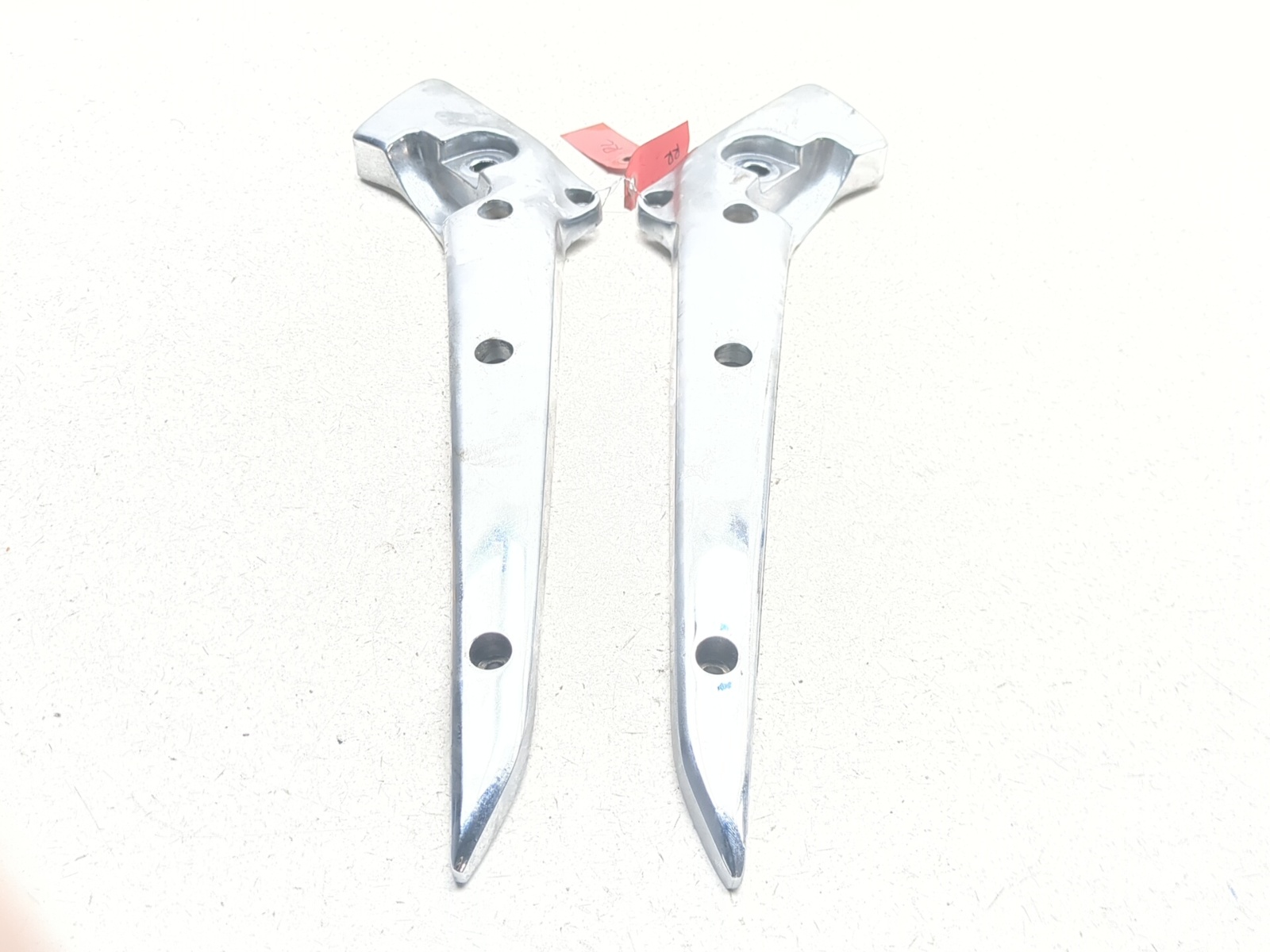 パーツ onakahetta 02-08 Honda VTX1800S2 VTX 1800 Rear Left Right Fender Strut Set