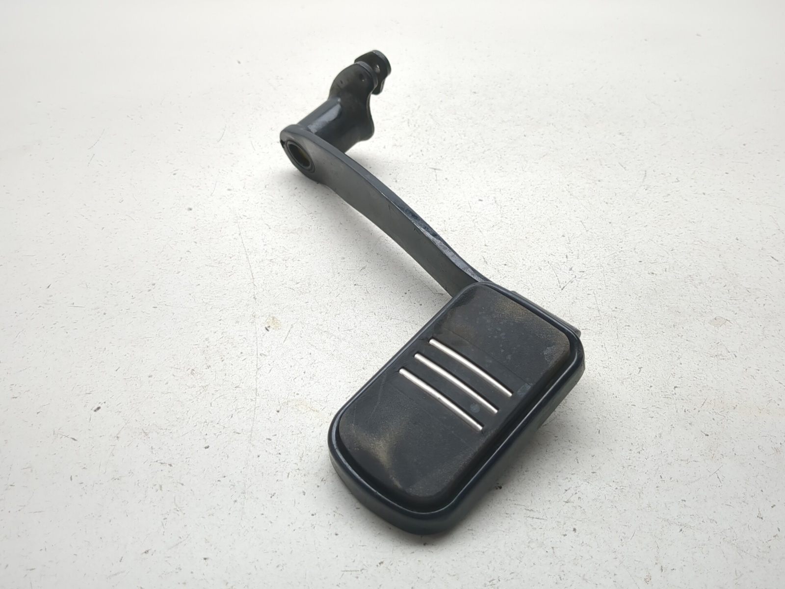 17-23 Harley Davidson Road Glide FLTRXS Rear Right Brake Pedal