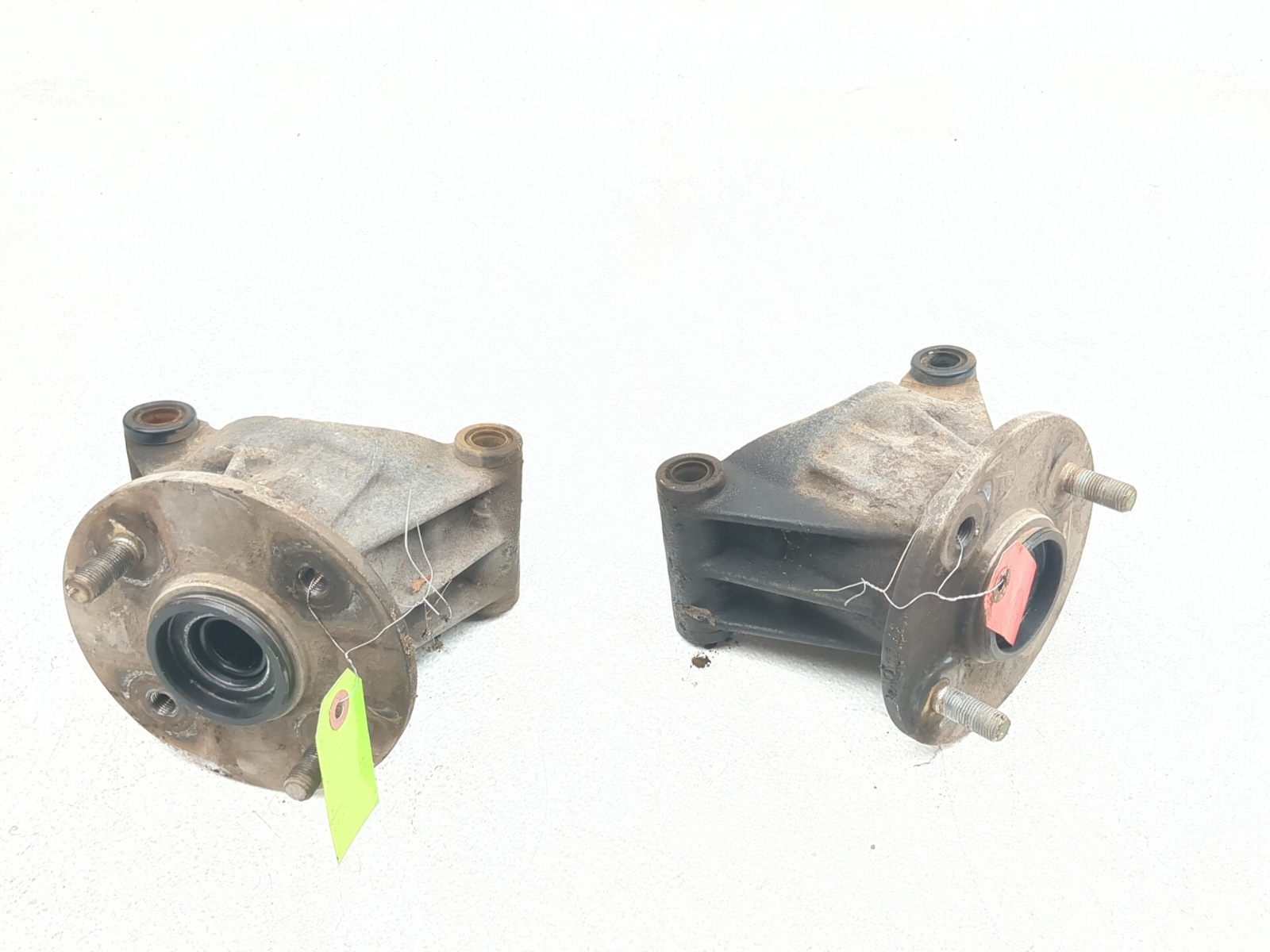 14-23 Kubota RTV X900 RTV 900 Rear Hub Knuckle Assembly Set K7591