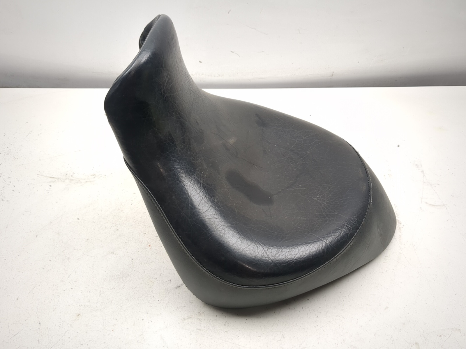 04-09 Honda VTX1300R VTX 1300 Front Driver Seat 77200-MEA-6700