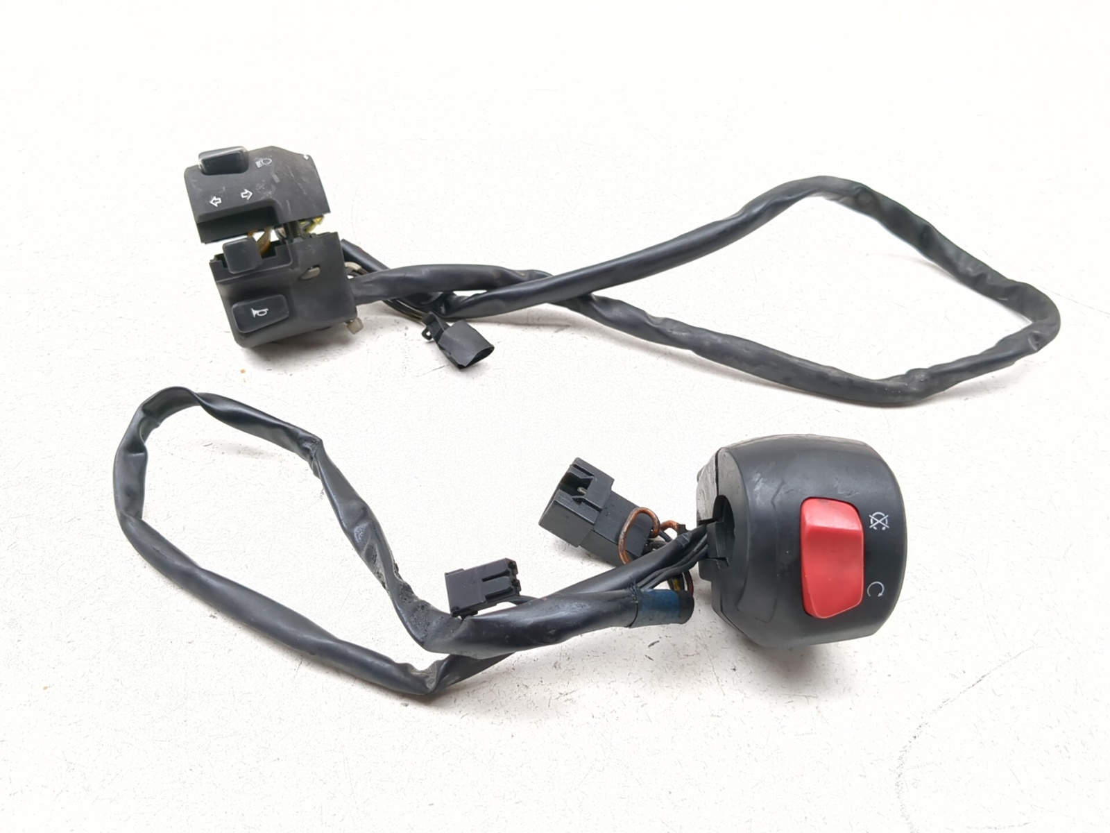 ⑱ 01-03 Suzuki GSXR 600 750 Front Handlebar Switch Assembly Set