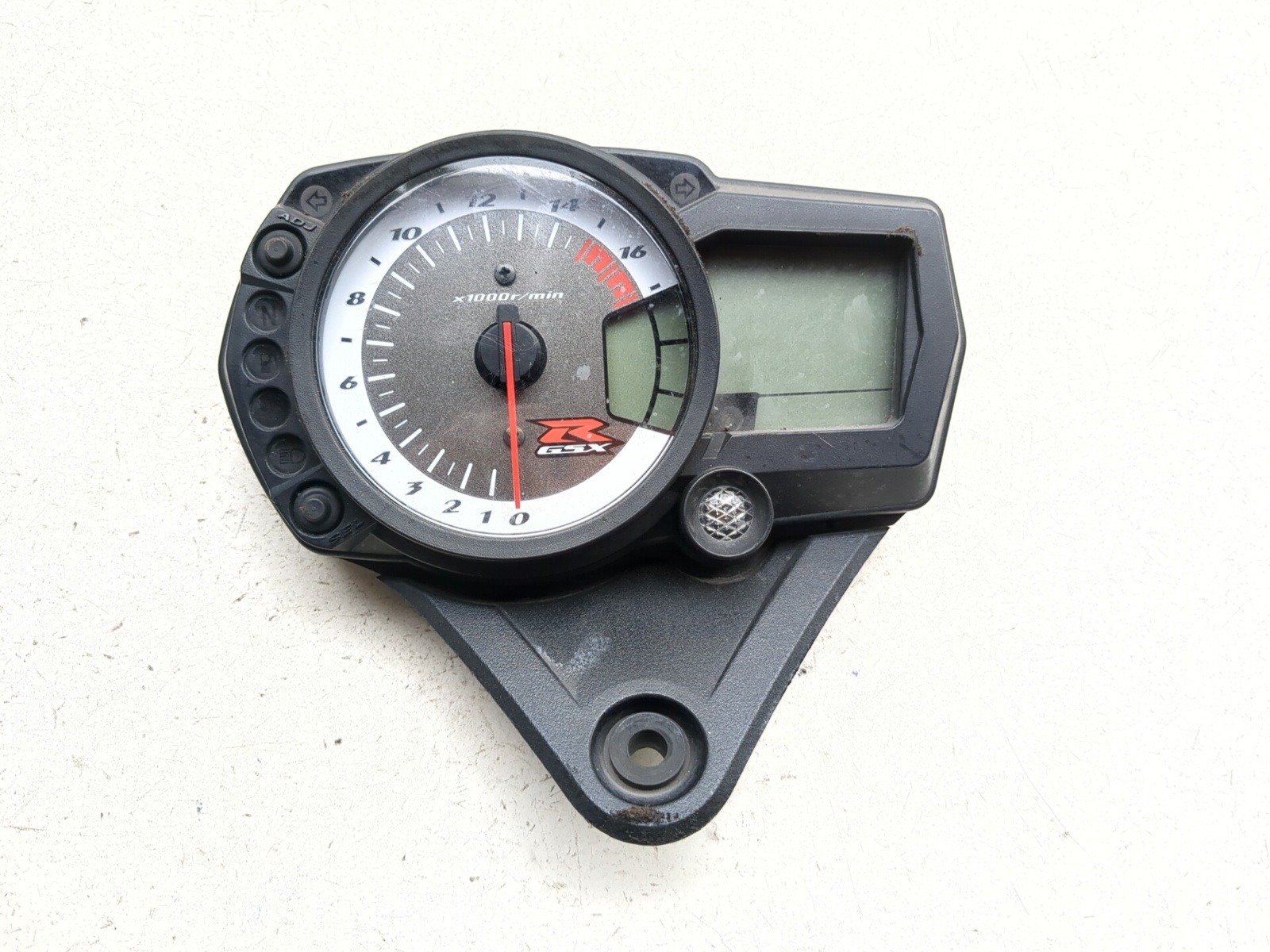 08-10 Suzuki GSXR 750 Front Speedometer Tach Dash Cluster Gauge