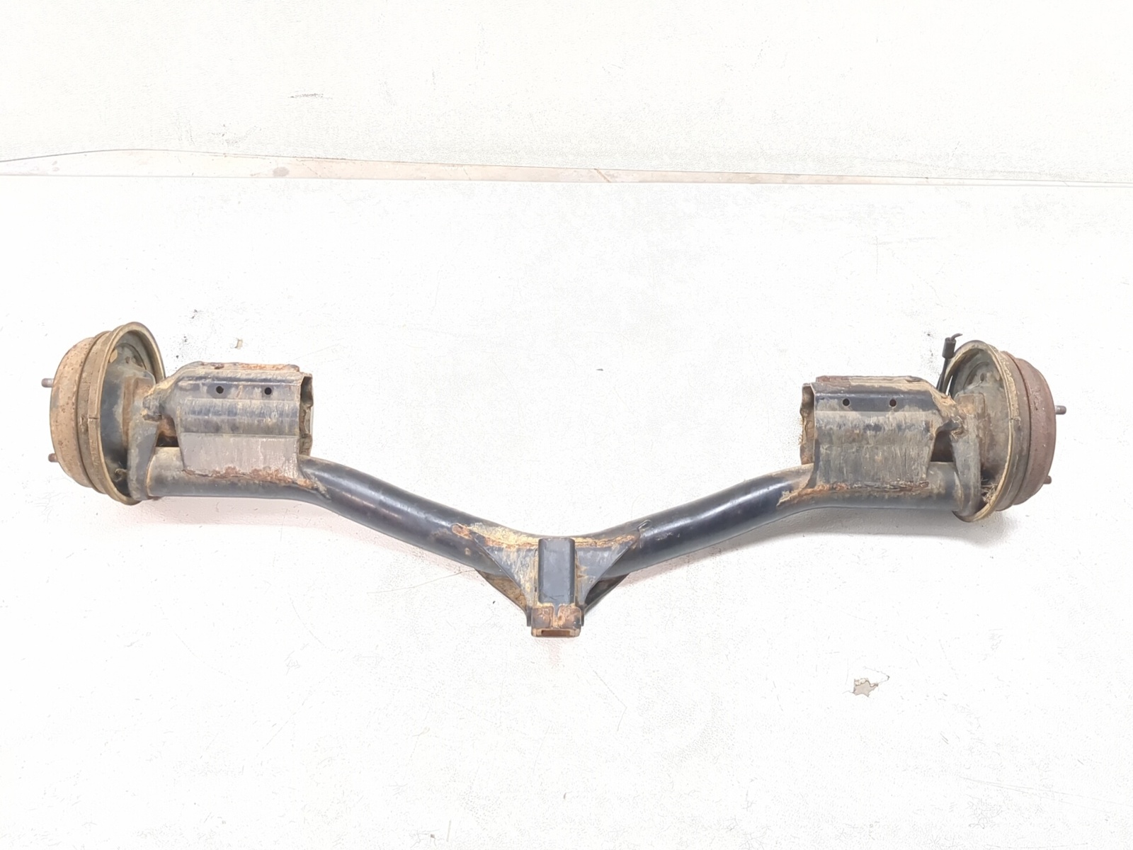 93-00 Kawasaki Mule 2510 KAF620 Rear Axle Carrier Assembly 39020
