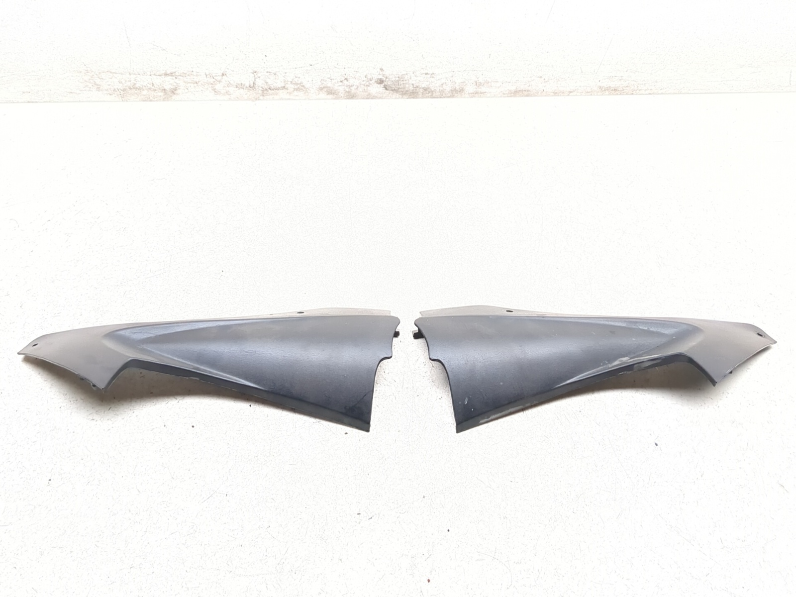 06-16 Yamaha YZF-R6 R6R Front Inner Fairing Panels - Sun Coast