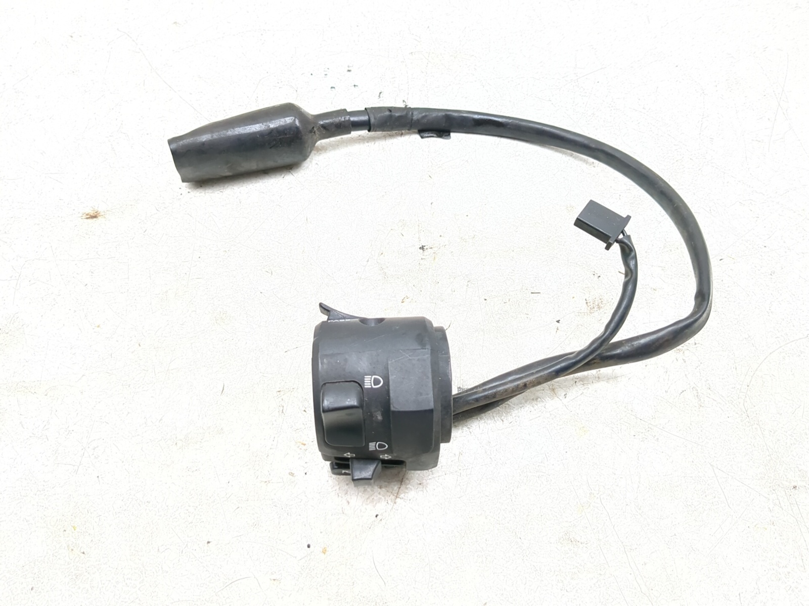 18-26 Kawasaki Ninja 400 EX400 Left Handlebar Switch Assembly