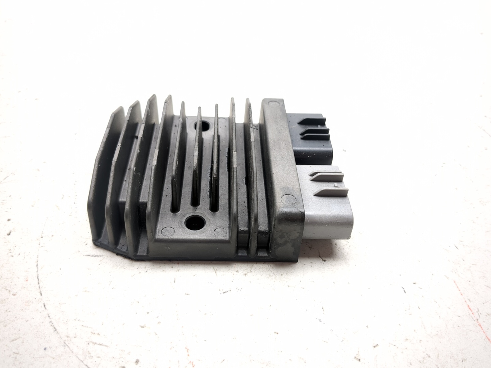 12-23 Kawasaki Ninja ZX14 ZX1400 Voltage Regulator Rectifier 21066