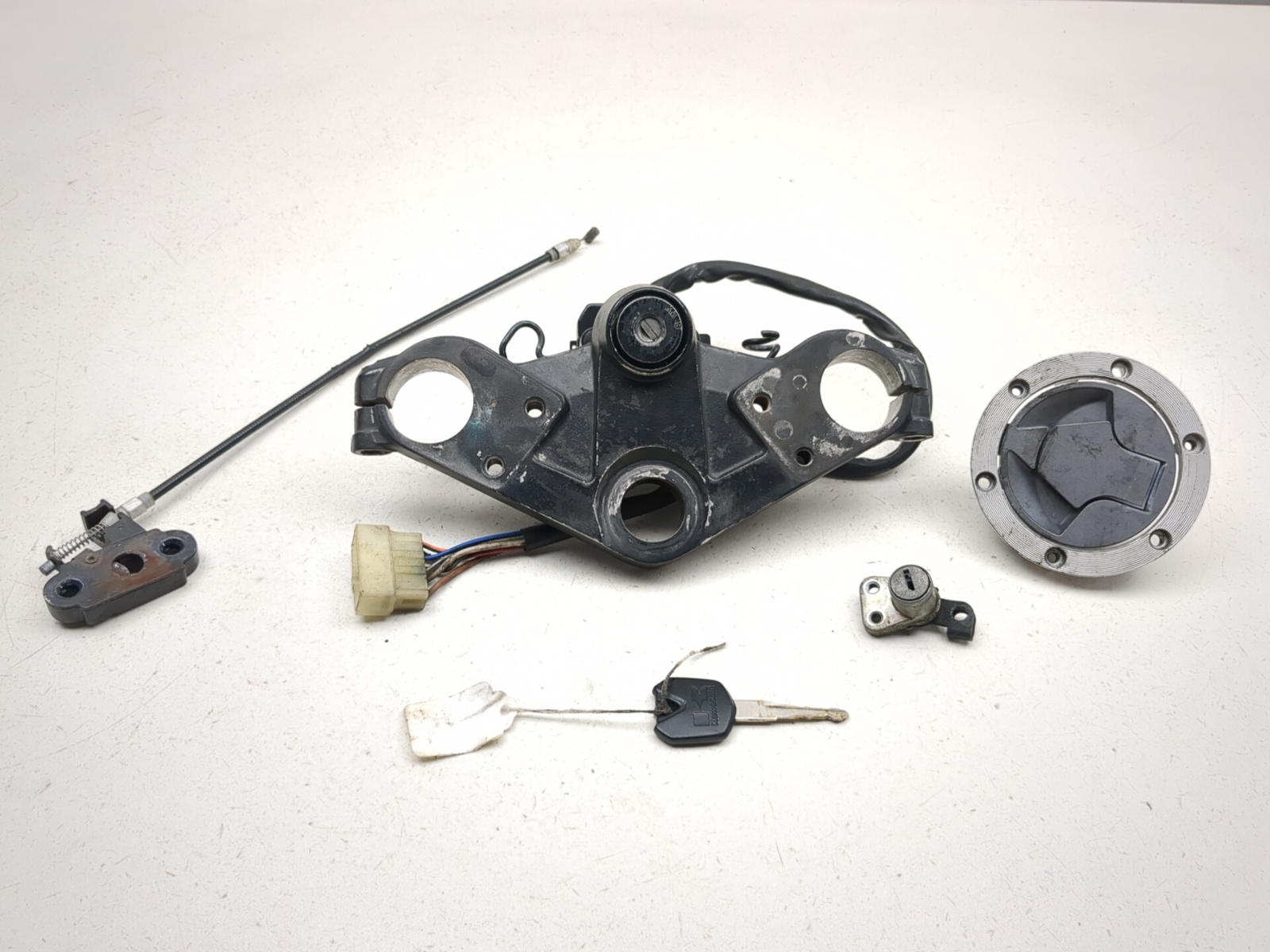 シガニー 08-12 Kawasaki EX250 Ninja 250 Ignition Switch Gas Cap Seat Lock
