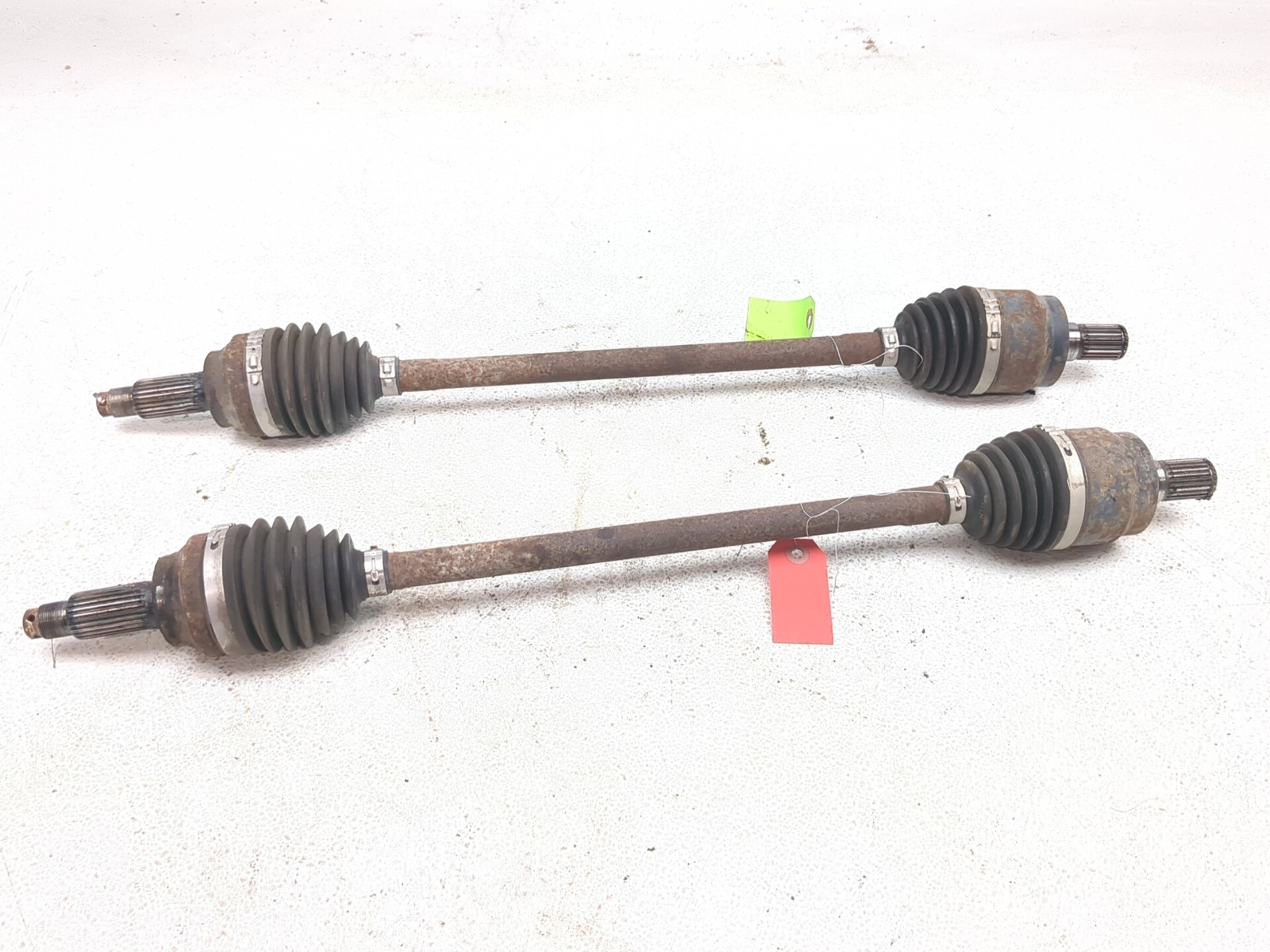 14-16 Honda Pioneer 700 SXS700M2 Rear Left Right CV Axle Set 42350