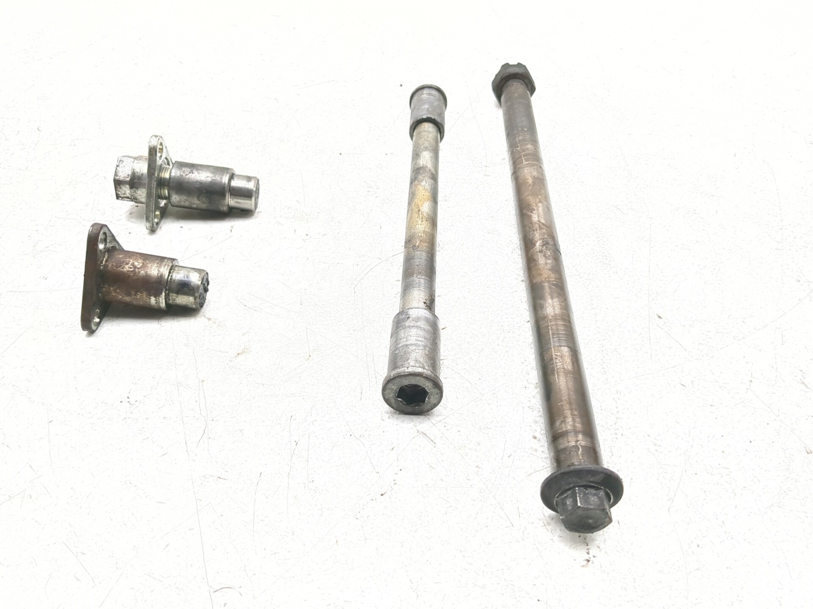 86-06 Kawasaki Concours ZG1000 Front Rear Axle Engine Mount Pin