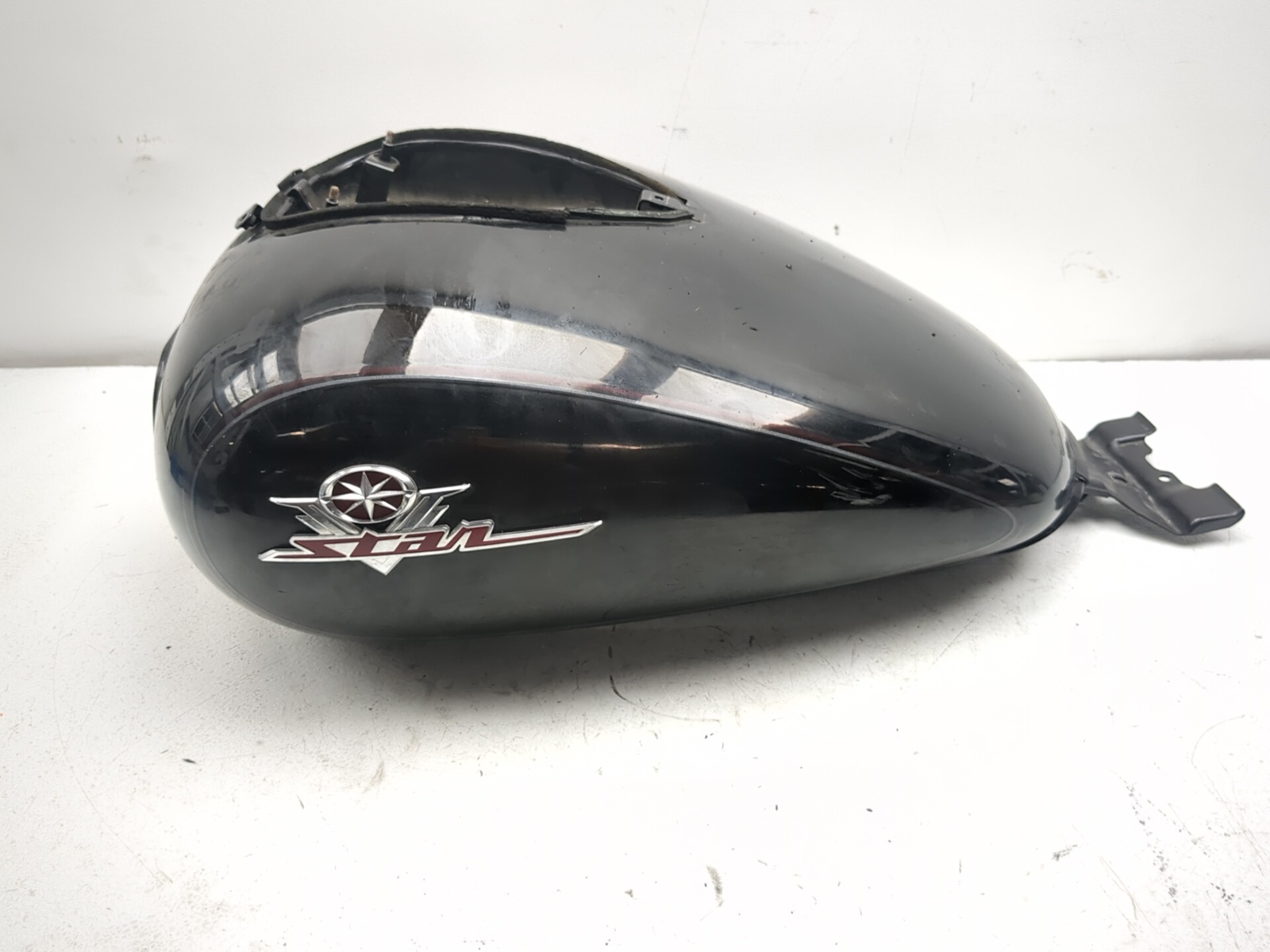 00-09 Yamaha V Star 1100 XVS1100 Fuel Gas Tank - Sun Coast Cycle
