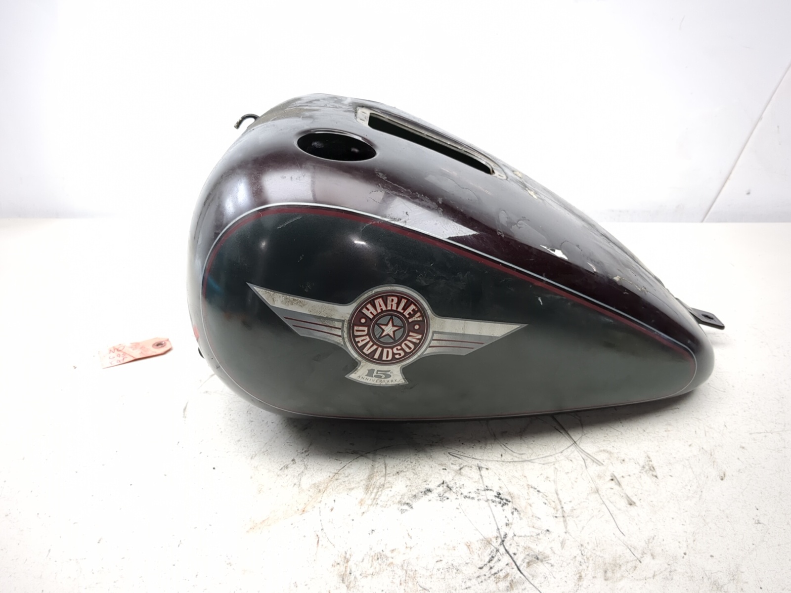 FLFBS アニバーサリーモデル フューエルタンク 99-06 Harley Fat Boy FLSTFI Gas Fuel Tank 61625-01E - Sun Coast
