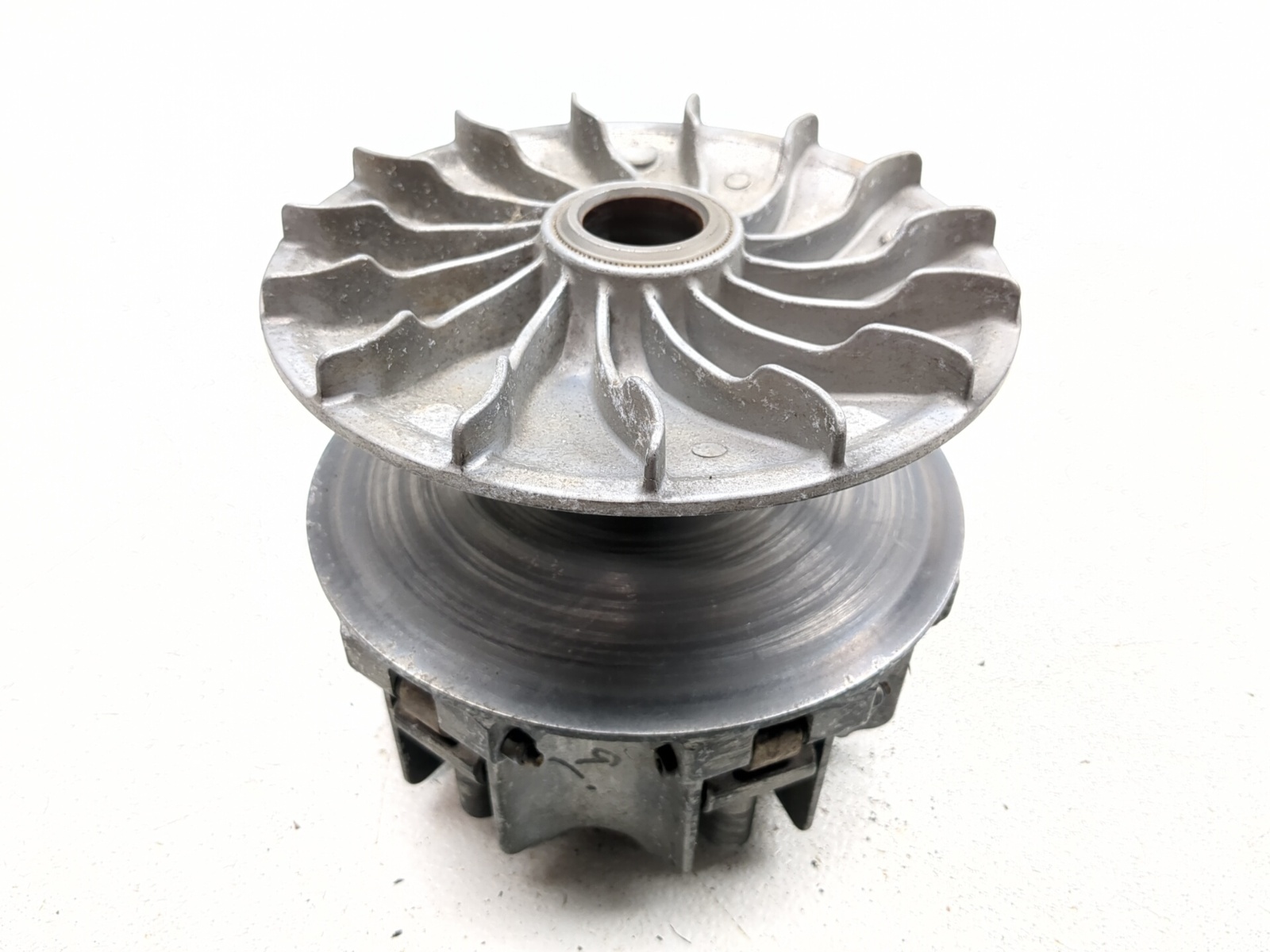 21-26 Can Am Commander XT 1000 Primary Drive Clutch 420280605