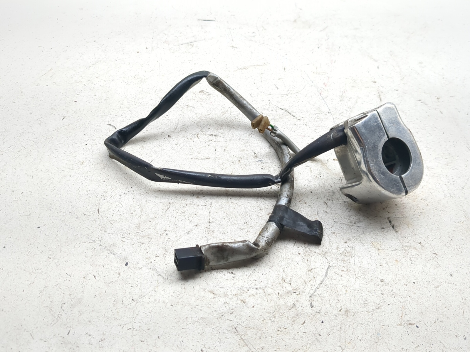 98-16 Yamaha V Star XVS650 Front Right Handlebar Switch Assembly
