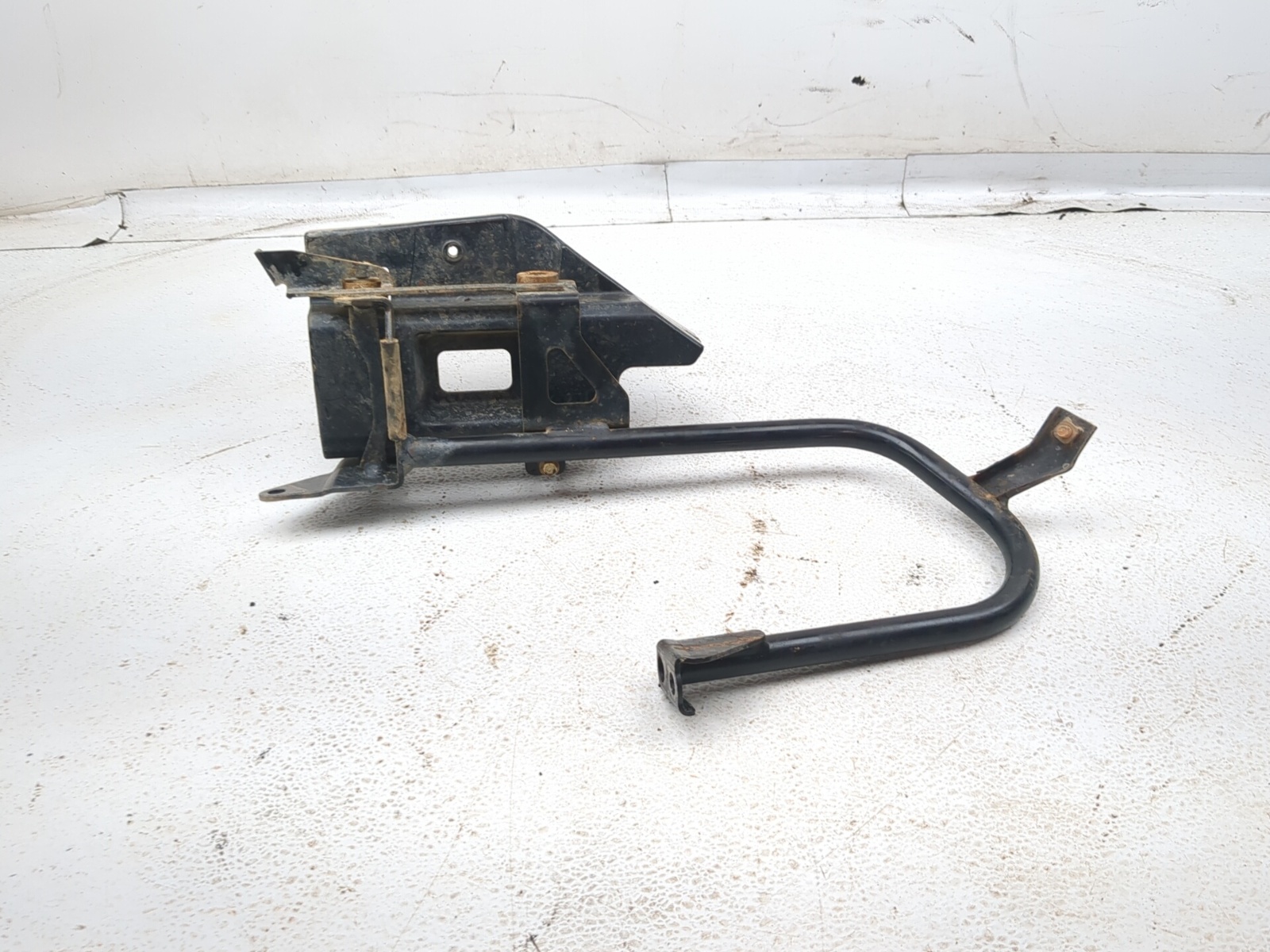 20-26 Kawasaki KRX KRF Teryx 1000 Left Headlight Bracket Assembly
