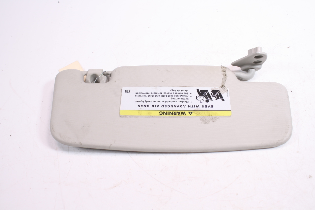 08 Smart ForTwo Left Side Sun Visor