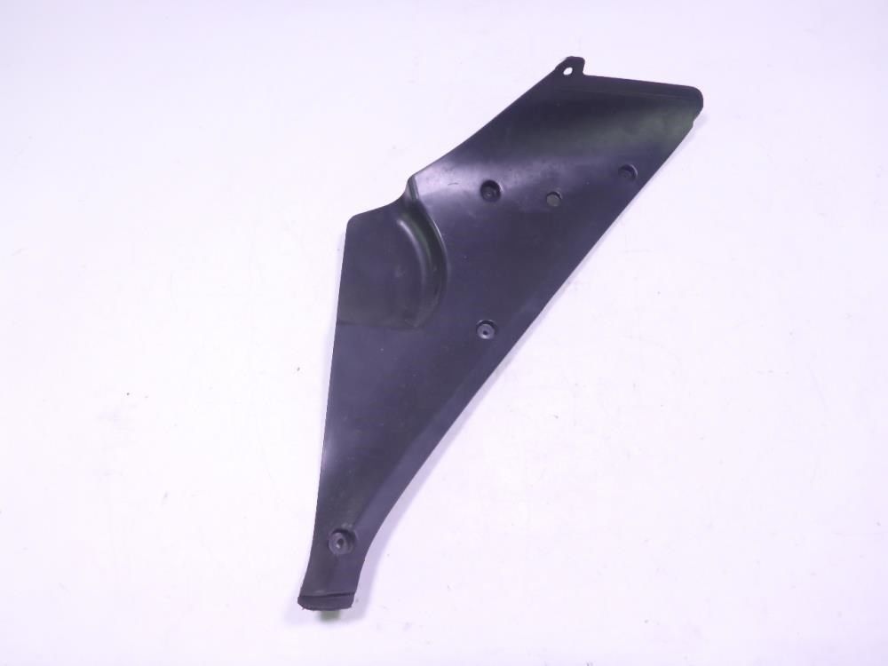 00 01 Yamaha R1 Left Inner Fairing Cover