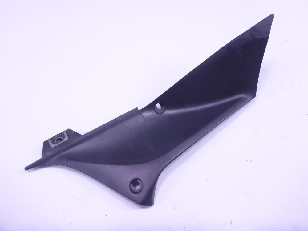 02 03 Yamaha YZF R1 Front Left Side Inner Fairing Panel DAMAGED