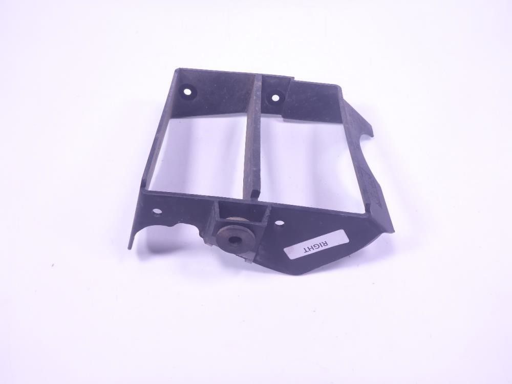 05 BMW F650GS Dakar Right Radiator Fan Air Intake Vent Duct