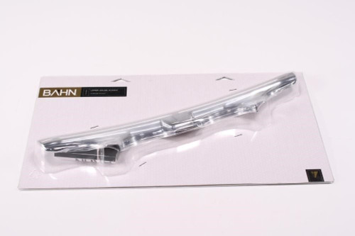 Kuryakyn Bahn Speedo & Tach Accent - Pièces - Cadre | Canada