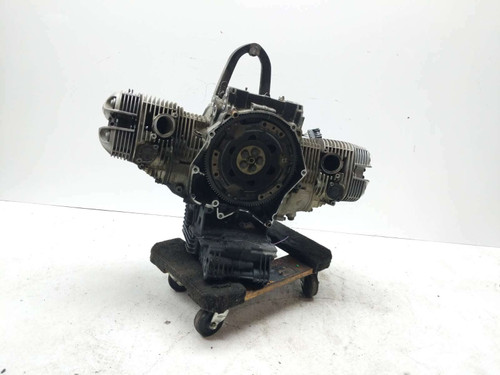 th9390-97-bmw-r1100-rt-engine-