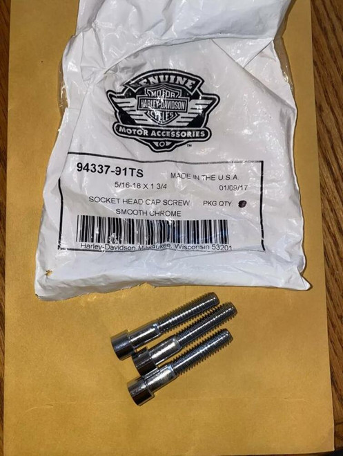 ハーレー　ショベル用 QTY 2 | 91-24 Harley-Davidson Smooth Socket Head Screw 5/16-18 1-3