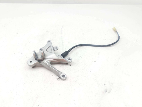 06 07 Kawasaki Ninja ZX10 ZX10R Front Left Driver Peg