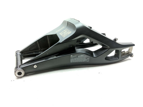 tv12879-15-19-bmw-