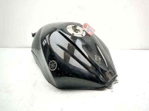 ※つー※YAMAHA YZF-R6 ガソリンタンク 06-08 Yamaha YZF-R6S YZF R6 Gas Fuel Tank Petrol Reservoir W/ Cap