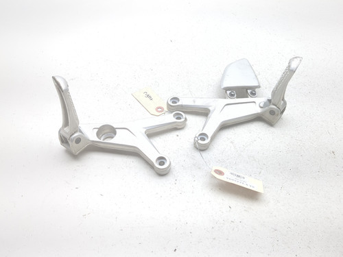 13-16 MV Agusta Brutale 675 Front Left Right Driver Foot Pegs Set