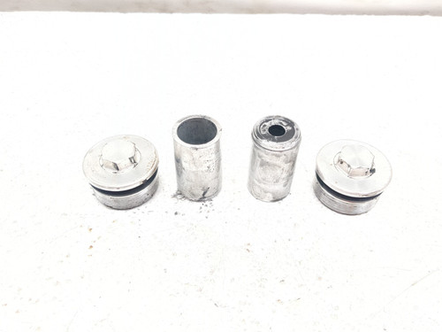 05-09 Suzuki VL1500 Boulevard C90 Left & Right Caps & Spacers Fork
