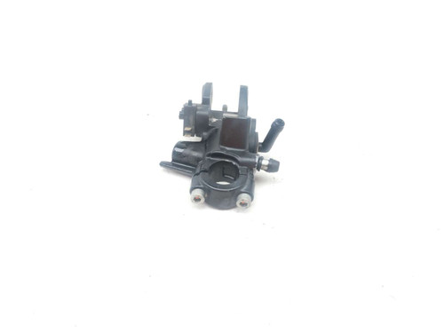 06 07 Kawasaki Ninja ZX10 ZX10R Front Brake Master Perch Bracket