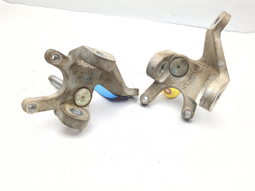 05-26 Polaris Phoenix 200 Front Left & Right Steering Knuckle