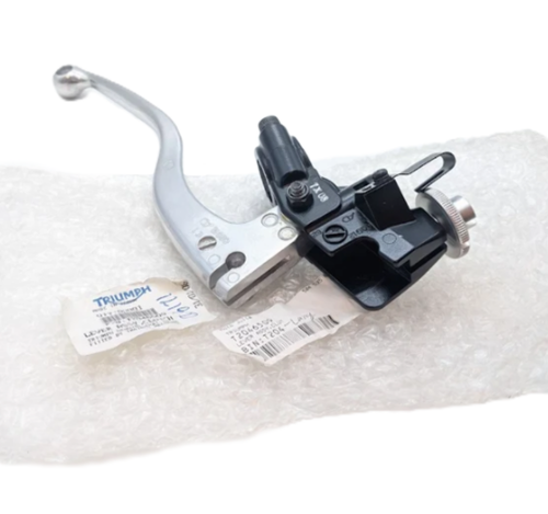 tx24171-2006-2020-triumph-