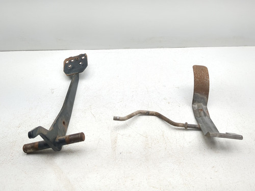 04-16 John Deere Gator HPX 4X4 Front Brake Accelerator Pedal Set