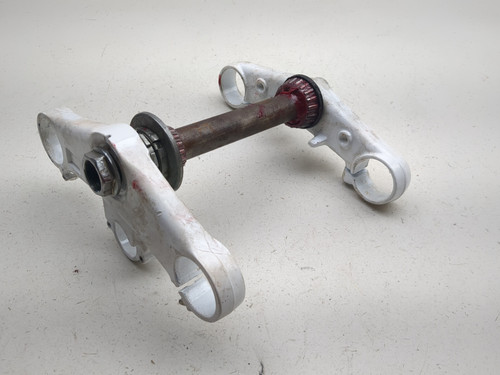 01-06 Honda CBR 600 F4i Front Lower Triple Tree Yoke Stem Clamp