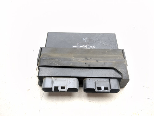 しぇり 06-24 Suzuki VZR1800 M109R Boulevard Engine Control Unit ECU ECM
