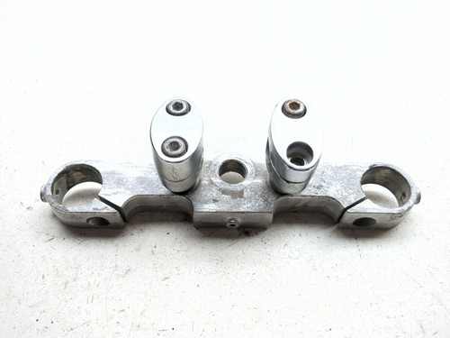 05-08 Kawasaki VN1600 Vulcan Nomad Triple Tree Riser Clamp